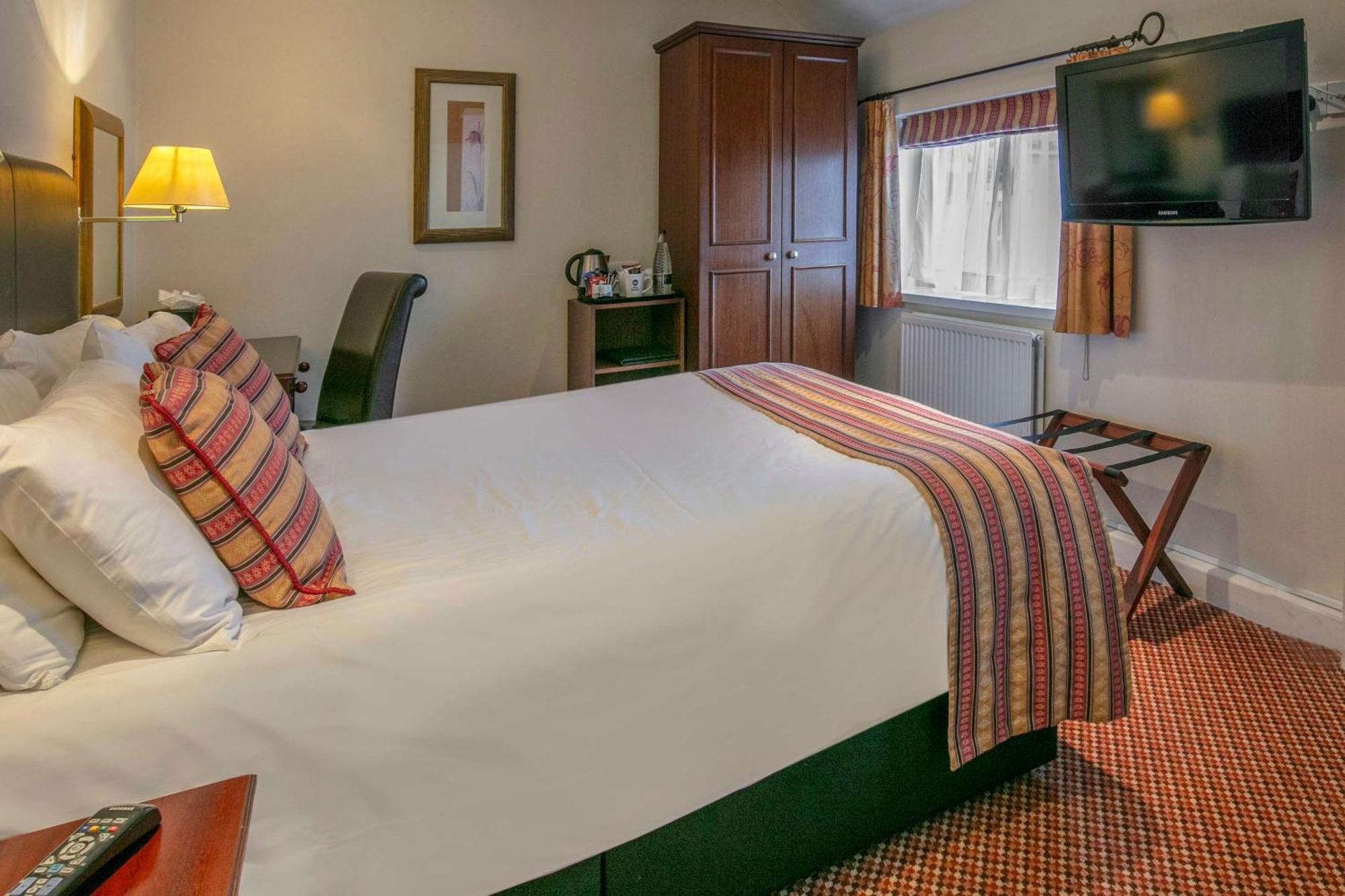 Best Western Forest And Vale Hotel Pickering Bagian luar foto